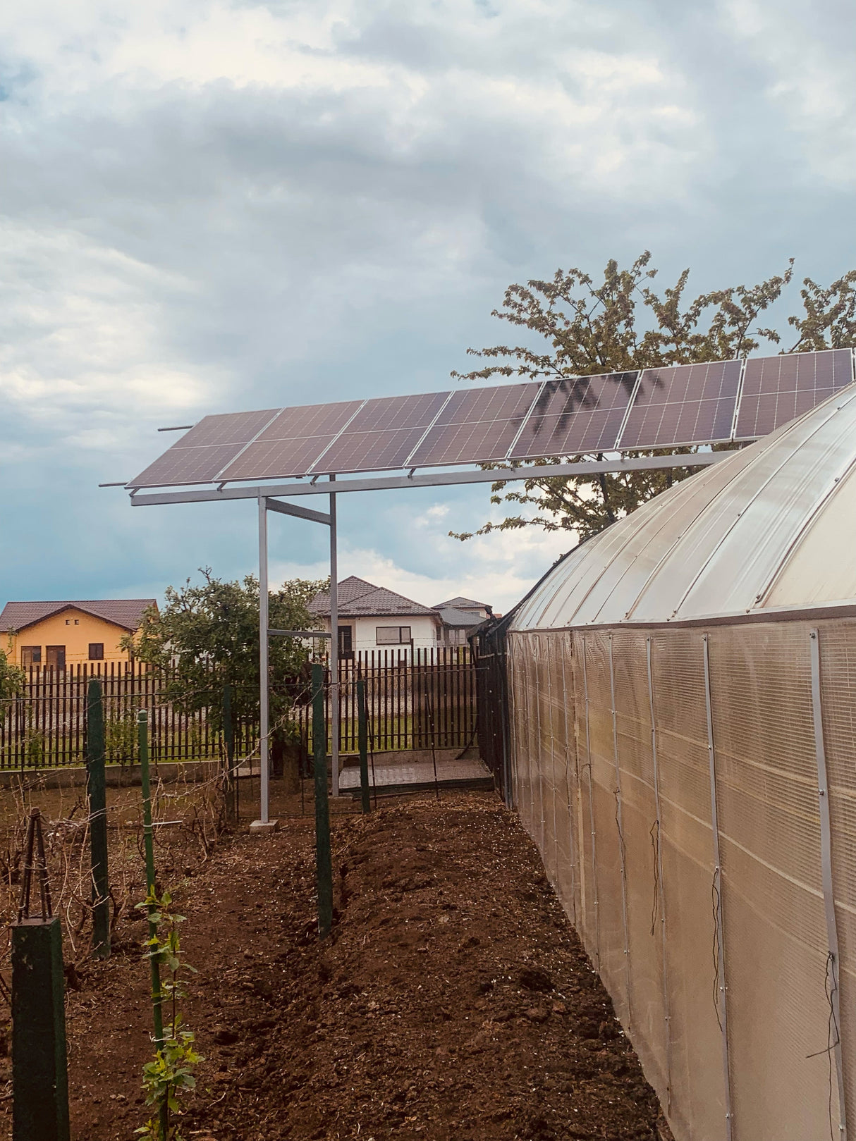 Sistem Fotovoltaic Monofazat 7.7Kw/h - Structura Inaltata - Valea Lupului, Iasi